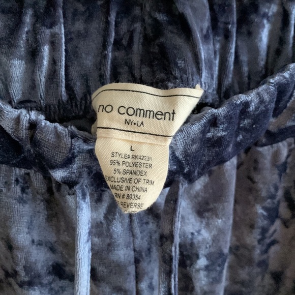 Velour sweat pants with side stripes - Picture 4 of 5